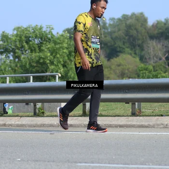 Runner Photo 6373358