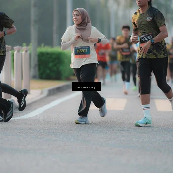 Runner Photo 6373380