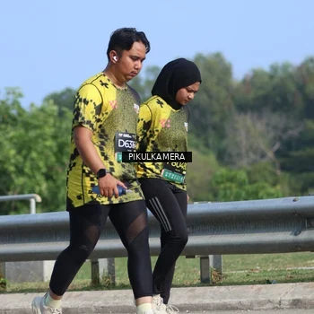 Runner Photo 6373389