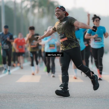 Runner Photo 6373411