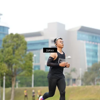 Runner Photo 6373444