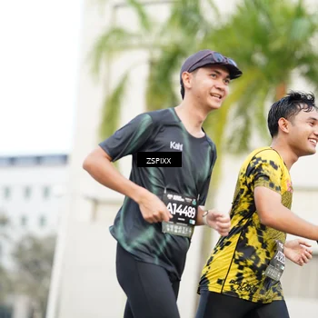 Runner Photo 6373462