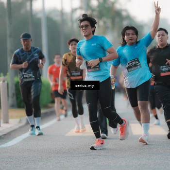 Runner Photo 6373469