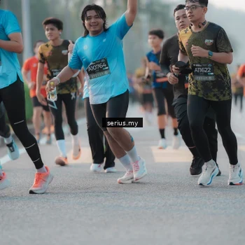 Runner Photo 6373471
