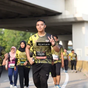 Runner Photo 6373474