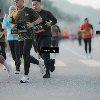 Runner Photo 6373481