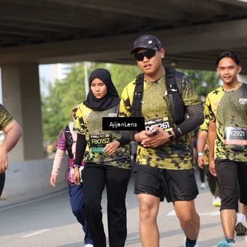Runner Photo 6373494