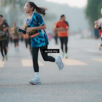 Runner Photo 6373497