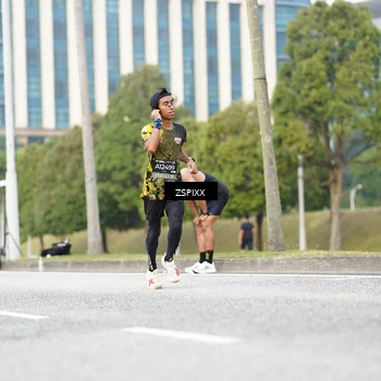 Runner Photo 6373504