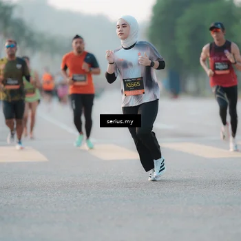 Runner Photo 6373514