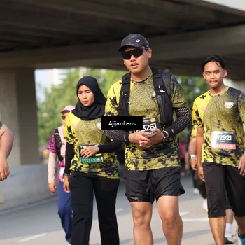 Runner Photo 6373516