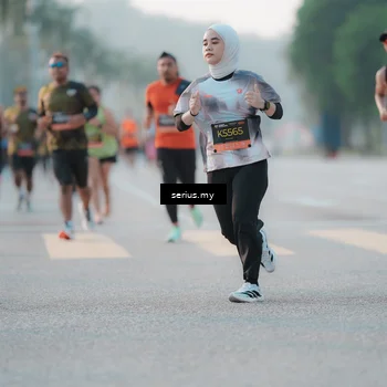 Runner Photo 6373526
