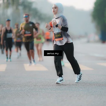 Runner Photo 6373535