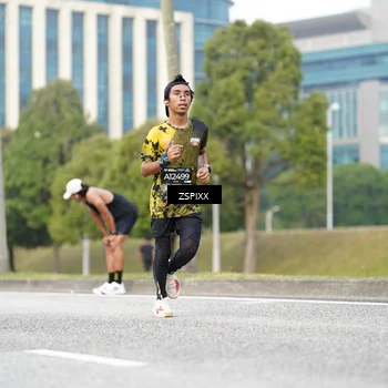Runner Photo 6373536