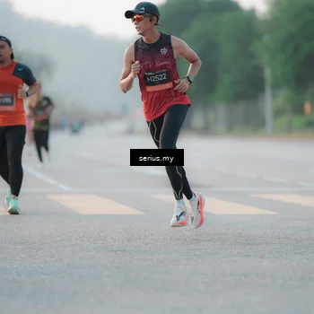 Runner Photo 6373539