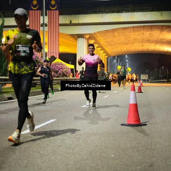 Runner Photo 6373556