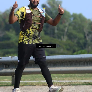 Runner Photo 6373591