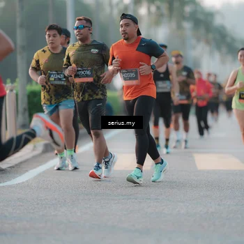 Runner Photo 6373603