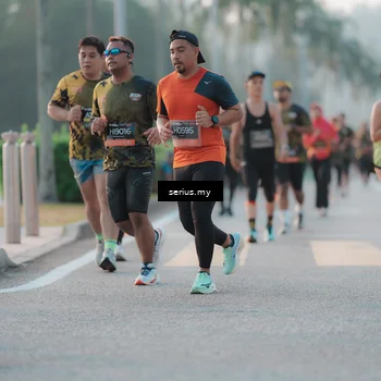 Runner Photo 6373610
