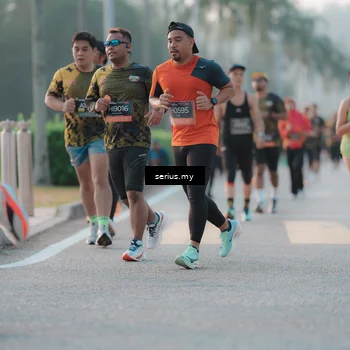 Runner Photo 6373613