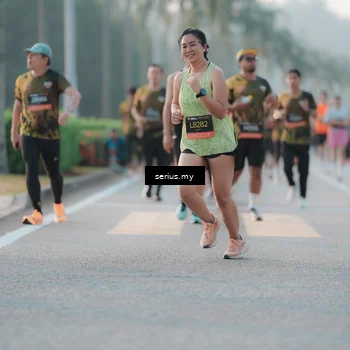 Runner Photo 6373665