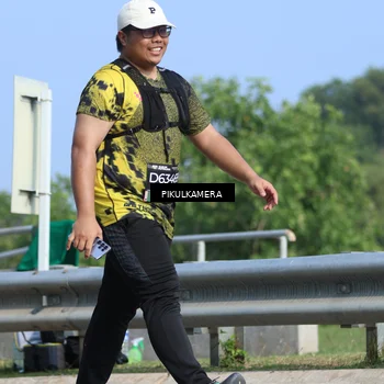 Runner Photo 6373668