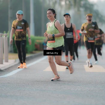 Runner Photo 6373680
