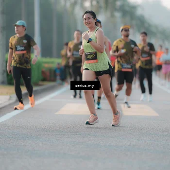 Runner Photo 6373683