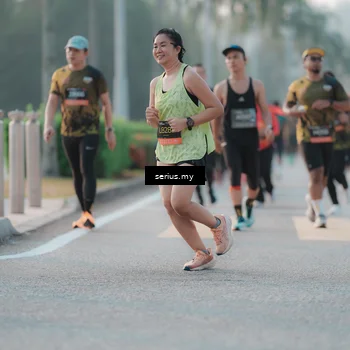 Runner Photo 6373685