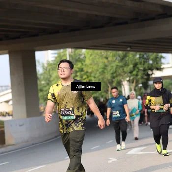Runner Photo 6373711