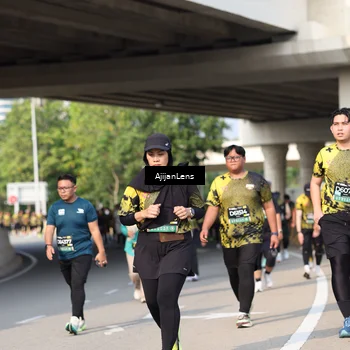 Runner Photo 6373713
