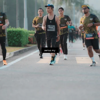 Runner Photo 6373729