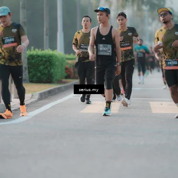 Runner Photo 6373734