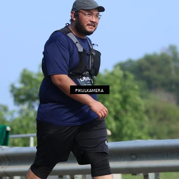 Runner Photo 6373743