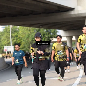 Runner Photo 6373757