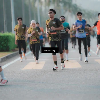 Runner Photo 6373759