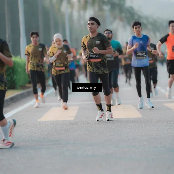 Runner Photo 6373761
