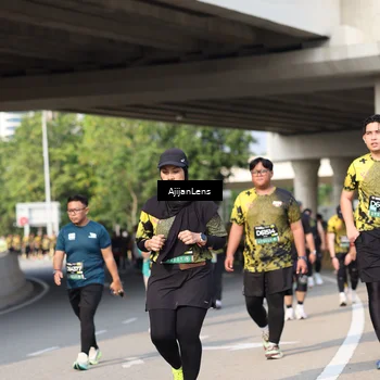 Runner Photo 6373781