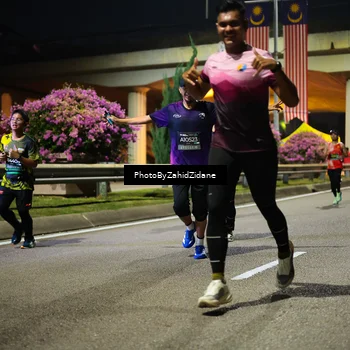 Runner Photo 6373782