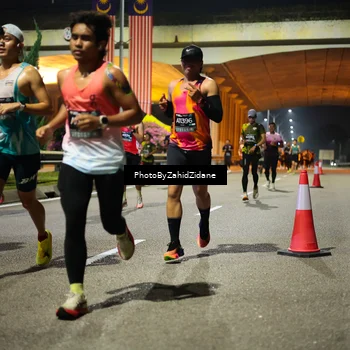 Runner Photo 6373807