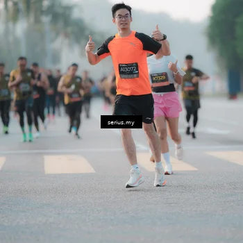 Runner Photo 6373841