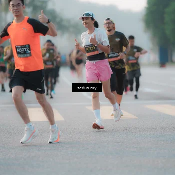 Runner Photo 6373842