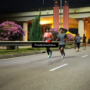 Runner Photo 6373851
