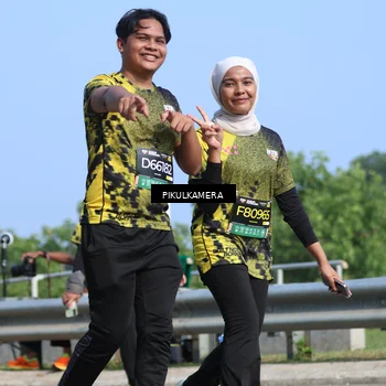 Runner Photo 6373854