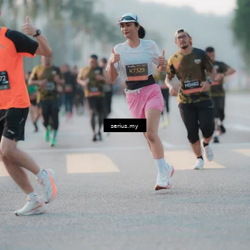 Runner Photo 6373864