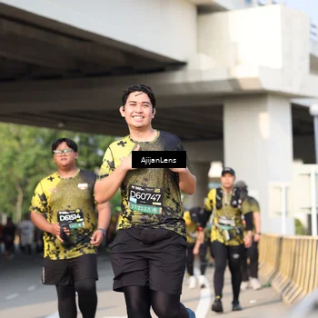 Runner Photo 6373886