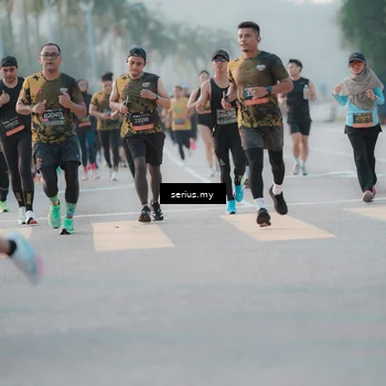 Runner Photo 6373893