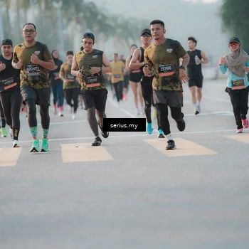 Runner Photo 6373896