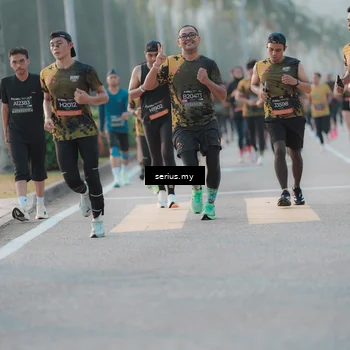 Runner Photo 6373900