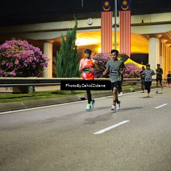 Runner Photo 6373911